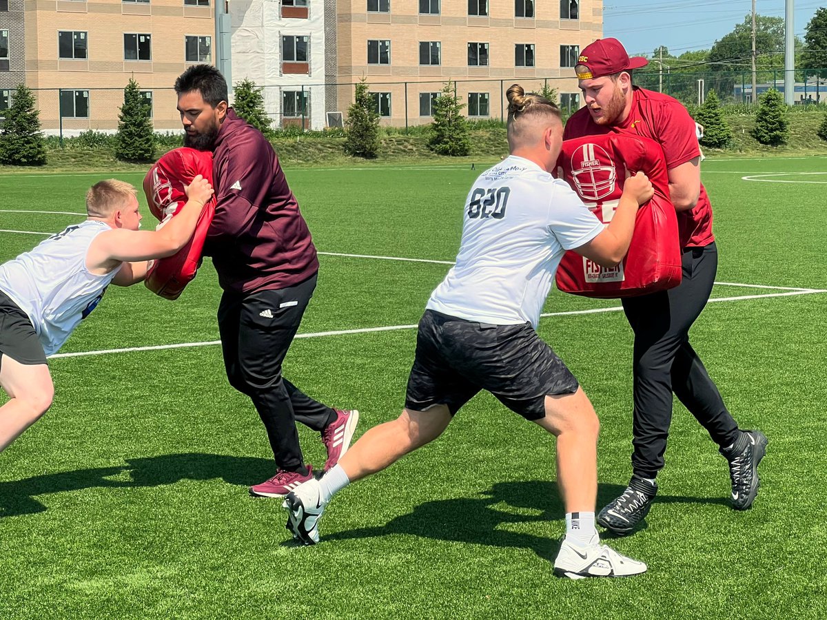 RandyWithersKC's tweet photo. Today’s 810 Varsity Combine at the USA Soccer National Development Center was of the best-organized HS football events I’ve ever seen. Good local talent and high-quality skill instruction in a world-class facility with college coaches watching. Was a good day in KCK #RecruitKC https://t.co/j1Xe8hKSKE