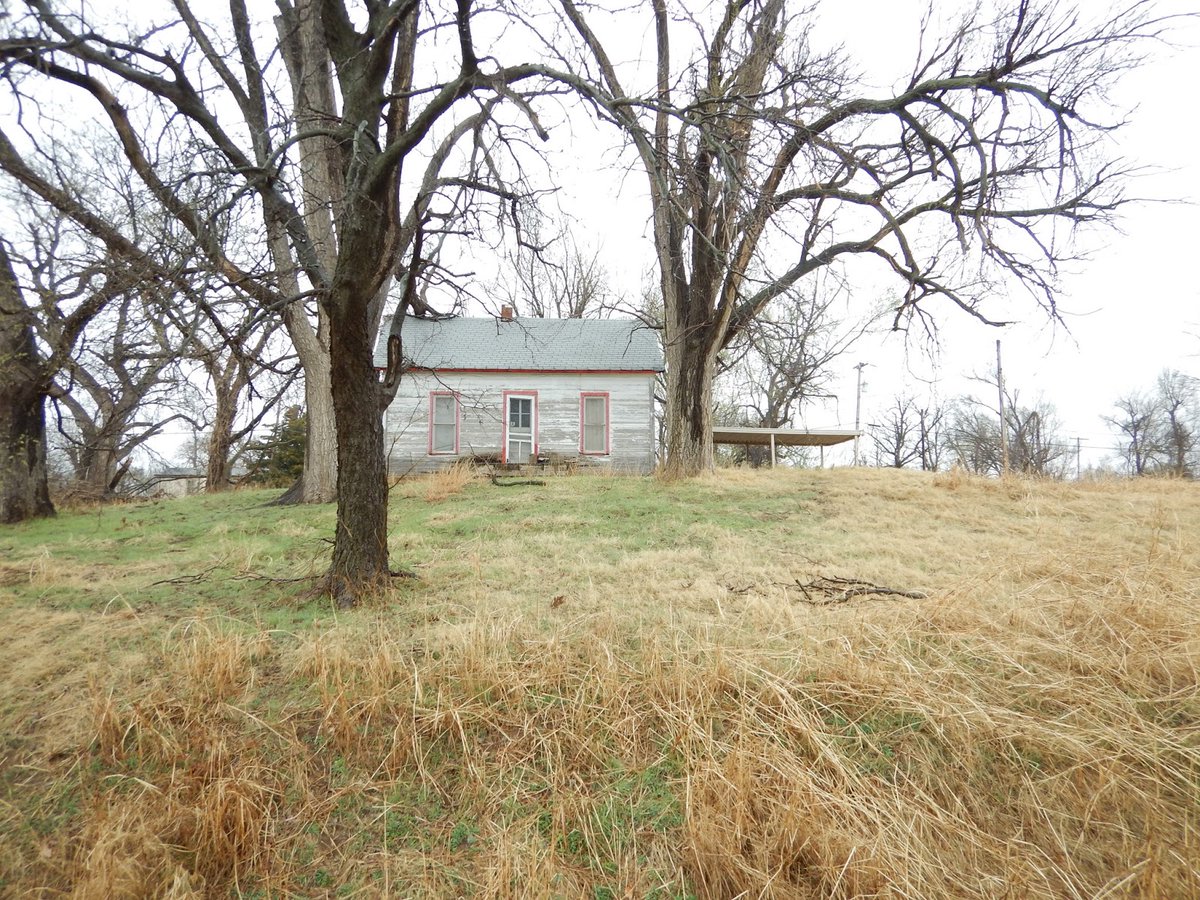 New town every hour on Twitter "Cleo Springs, Oklahoma Population 334 Photos from Google