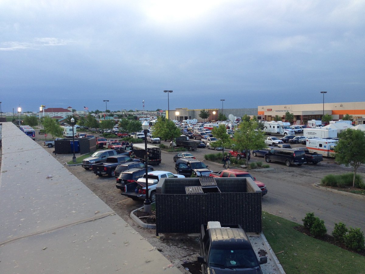 frittsfarm's tweet image. 10 years ago. 
#moorestrong #MooreTornado 
That day and the days after were difficult and challenging