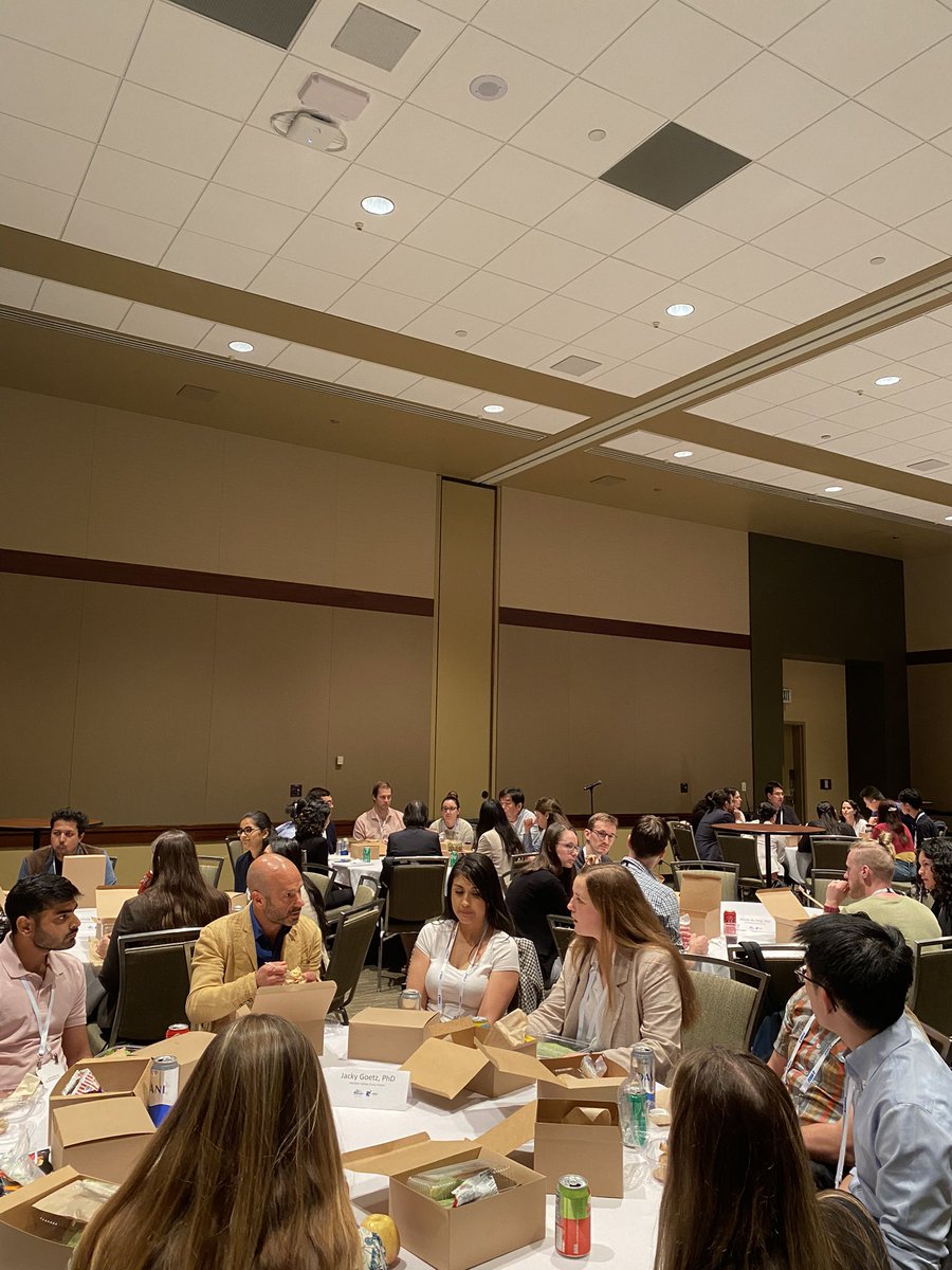 Our Meet the Experts event is on now in room 613! Everyone is chatting science, career, and asking PIs some burning questions… #ISEV2023 <a href="/IsevOrg/">ISEV</a>