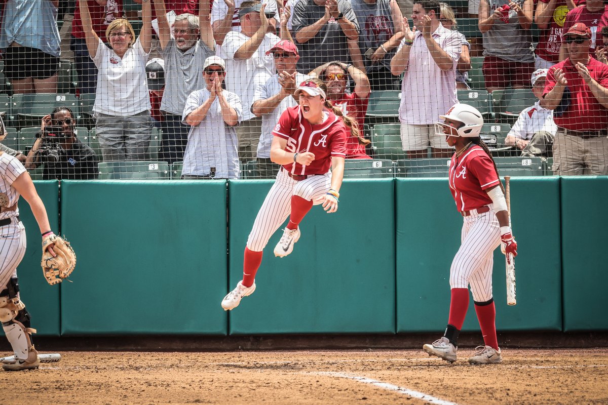 BamaCentral on Twitter "Torrence, Bats Lift Alabama Softball Past