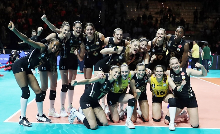 kamudanbilgi's tweet photo. VakıfBank 6. kez Avrupa şampiyonu https://t.co/GZTTrmOf8I https://t.co/n2drlOyj6t