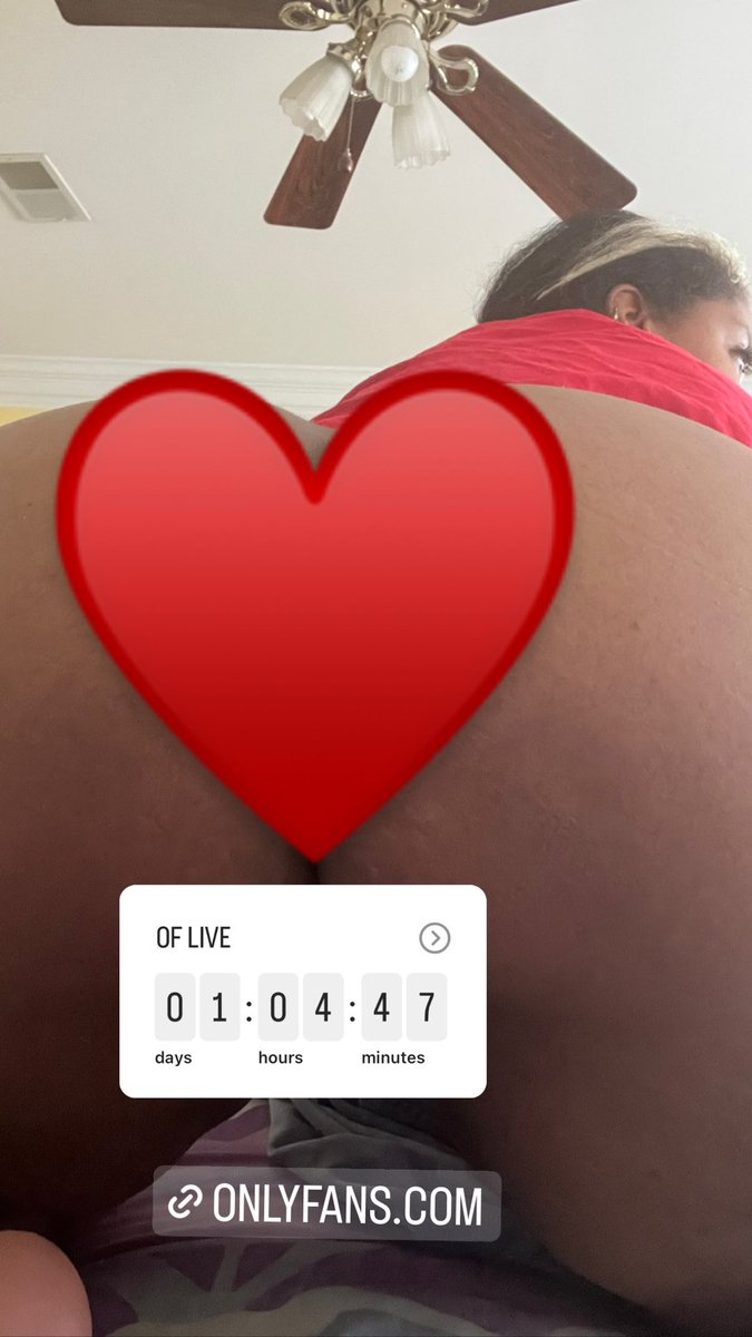 ACRAZYSTYLE's tweet photo. Tune in tomorrow night @OnlyFans @Subscriptions @rihanna https://t.co/z6V0FaoiU9