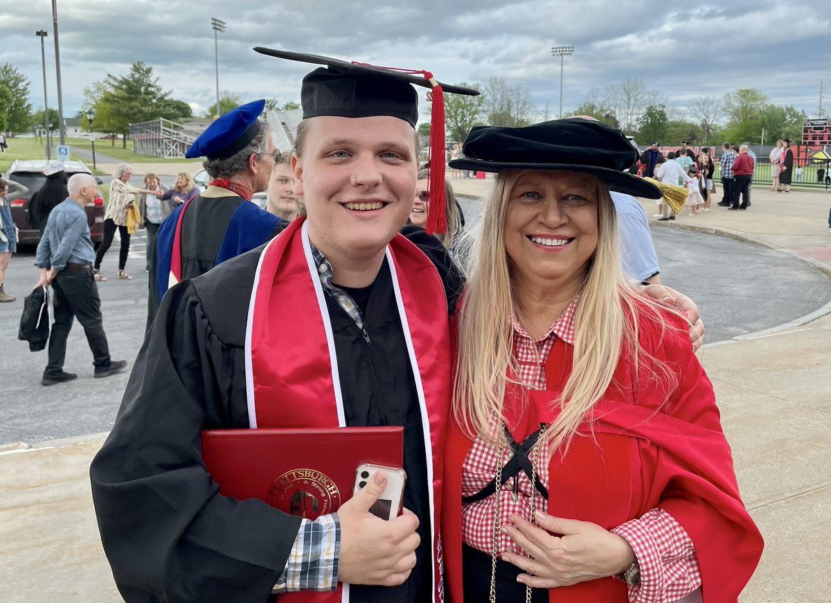 PlattsHistory's tweet photo. Some photos from this afternoon’s Spring 2023 commencement ceremony at #SUNYplattsburgh Congratulations to all of our graduates. We are proud of you all! https://t.co/aQYjaSb1kO