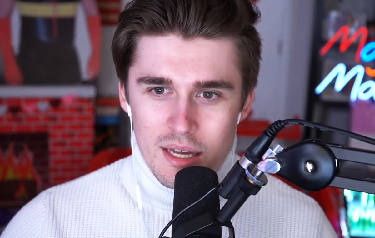 ReddCinema's tweet photo. name a streamer more annoying than these mfs https://t.co/2RmX4nTS1M