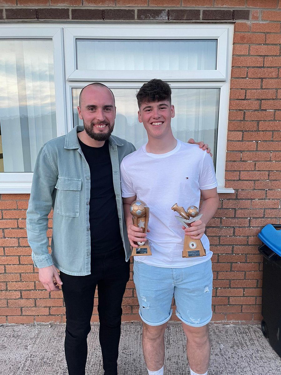 katie Curwood tweet media