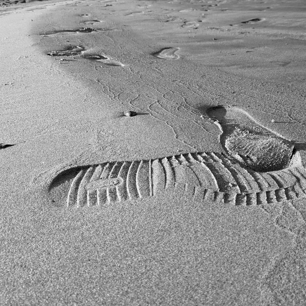 gigaloff's tweet image. 