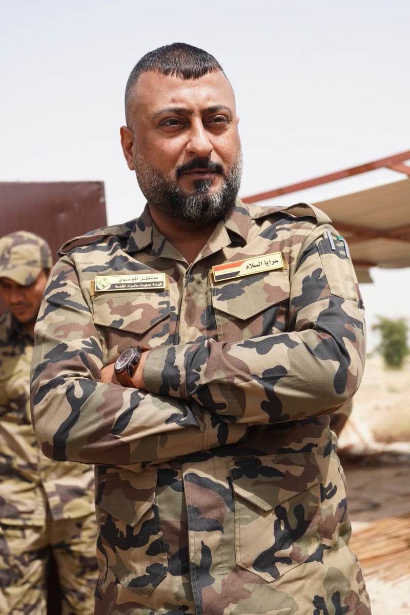 كن كالنخيل عن الأحقاد مرتفعاً
بالطوب يرمى ويرمي أطيب الثمر..
نعم هكذا هي الشجرة المثمرة دائمًا تُرْمى بالحجارة
#سر_وعين_الله_ترعاك