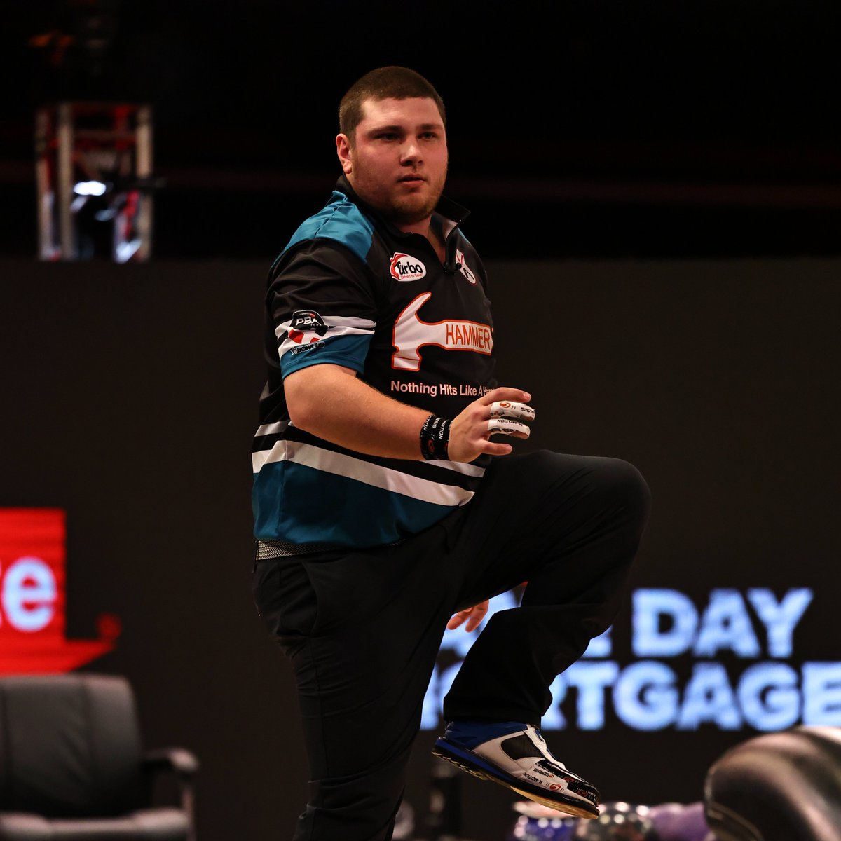 PBATour's tweet photo. The major king ruled the day 👑

@JBelmo earned the No. 1 seed at the PBA Super Slam Cup presented by @BowleroBowl, averaging over 250 on Saturday.

📺 Stepladder finals | Sunday, 2 p.m. ET on FOX https://t.co/nSYVU6uD6m