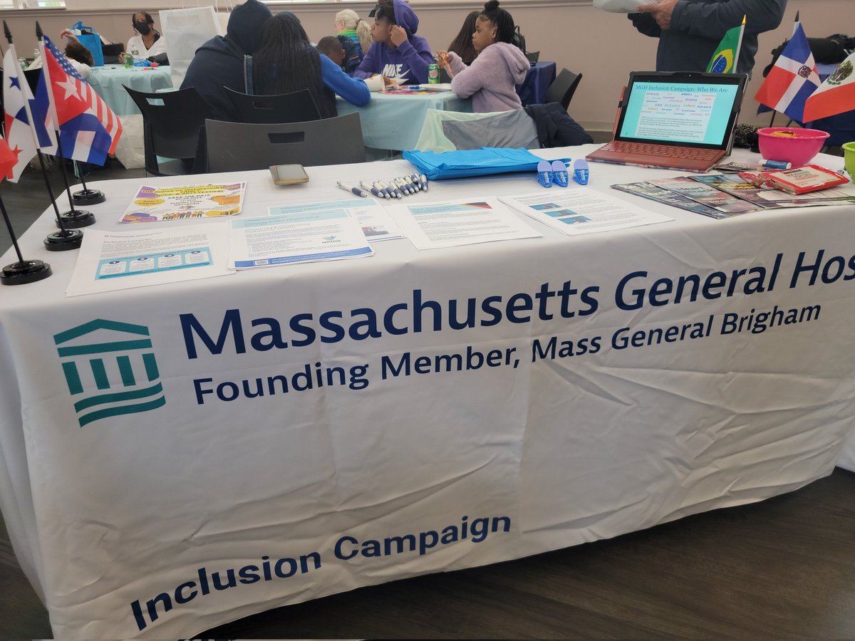 nat_yjohnson's tweet image. This afternoon was an absolute joy. In company with community and family. We are committed to providing health information and resources. 

So proud to work with an amazing group of people! 💕

#YourHealthyJava Joseph Betancourt Health Fair