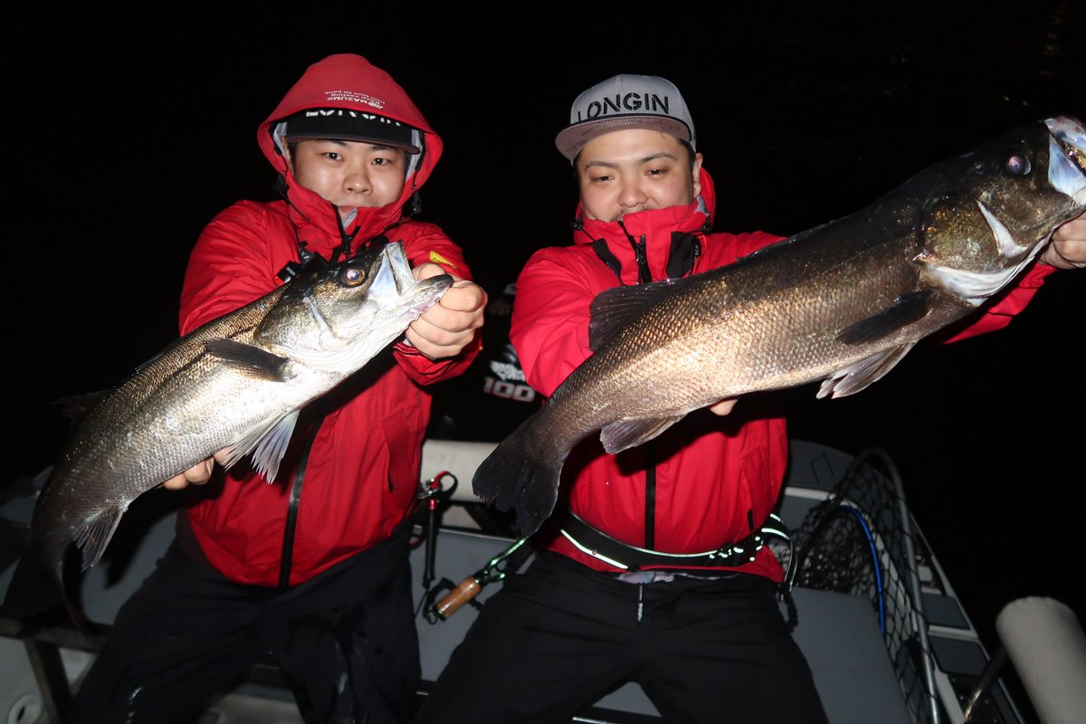 rucchi0502's tweet photo. ドッグウォークでバクバクでした(^^)
爆風なのに。😆
#longin
#seabass
#Glory https://t.co/uckyKicORo