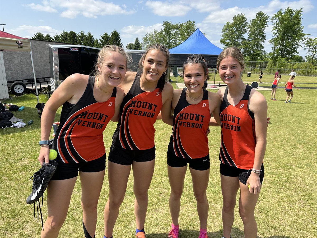 Kathy Thayer tweet media