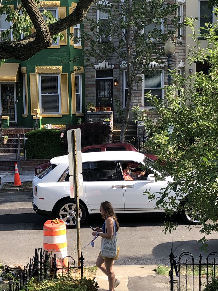 advertisingdiva's tweet image. Rarely see a Rolls Royce truck in NE in my #eckingtondc neighborhood. Had to stop and take a photo!