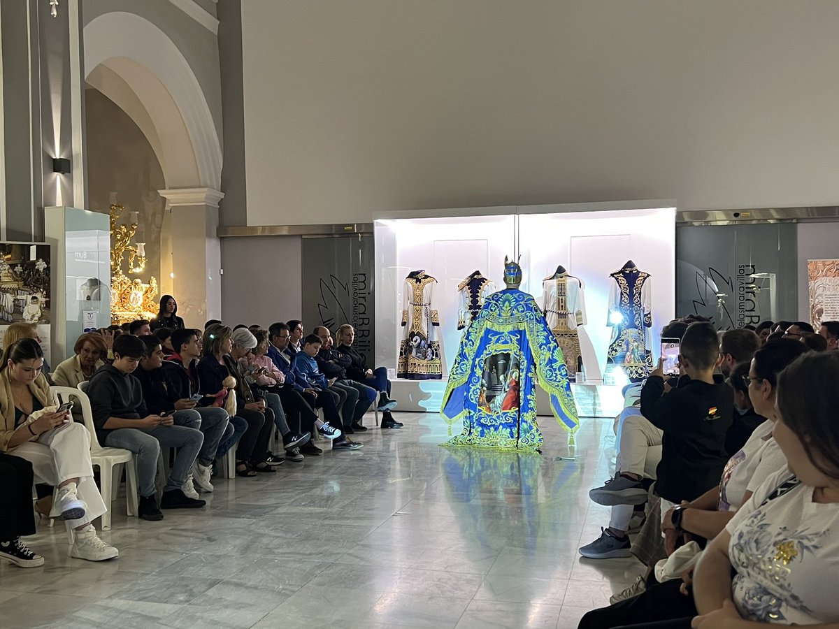 muBBla's tweet photo. Otro año más hemos vivido una noche mágica. Gracias a todos por acompañarnos en otra edición de la Noche de los Museos. https://t.co/is7ai7rLyk