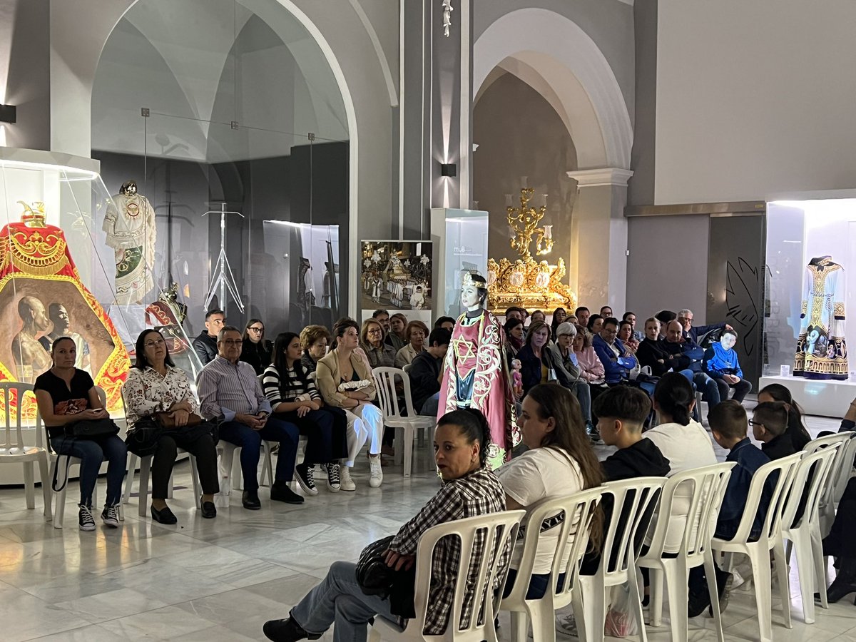 muBBla's tweet photo. Otro año más hemos vivido una noche mágica. Gracias a todos por acompañarnos en otra edición de la Noche de los Museos. https://t.co/is7ai7rLyk