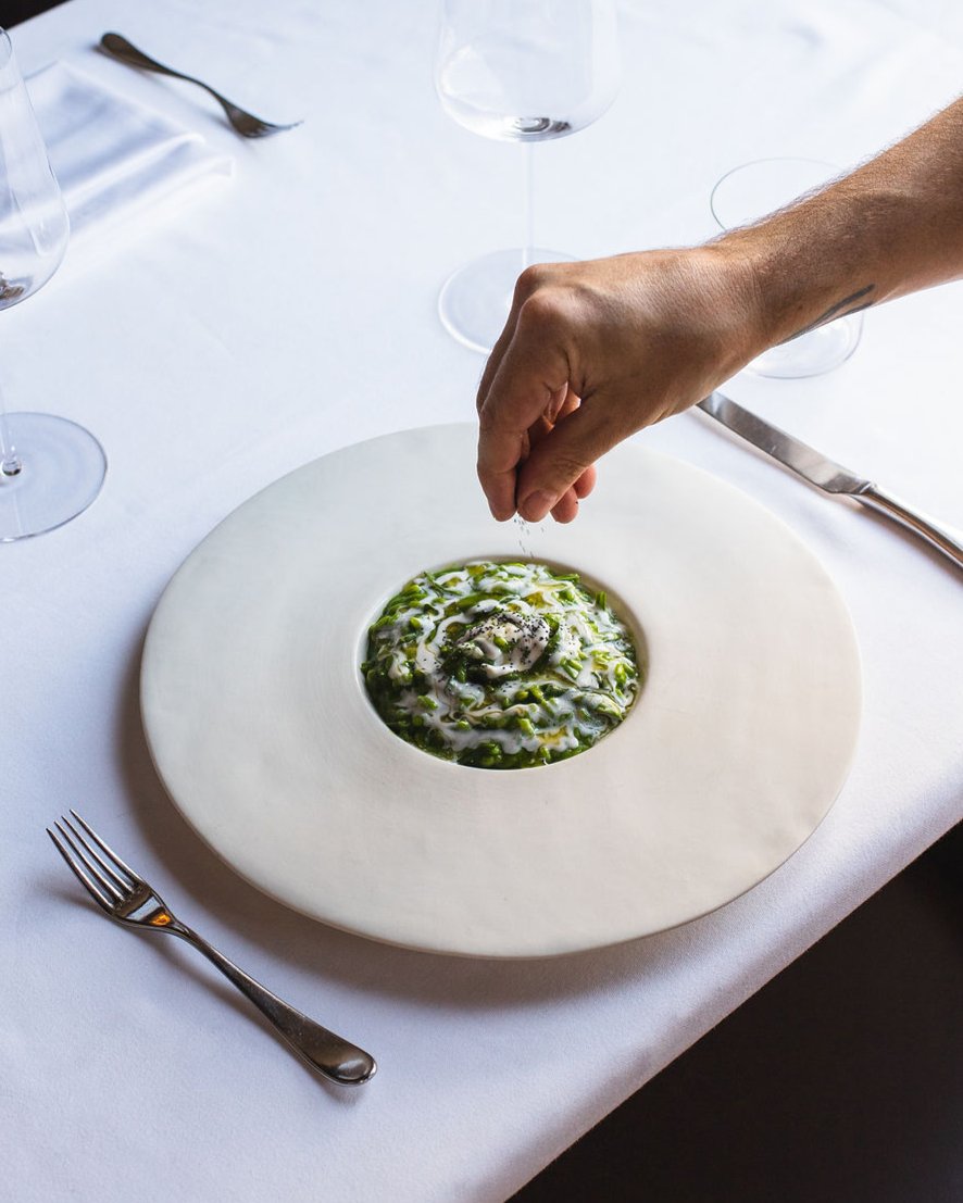 R I S O T T O  A L L E  S T R I D O L O

aged carnaroli rice · parmigiano-reggiano · sculpit · nettle · poppy seed