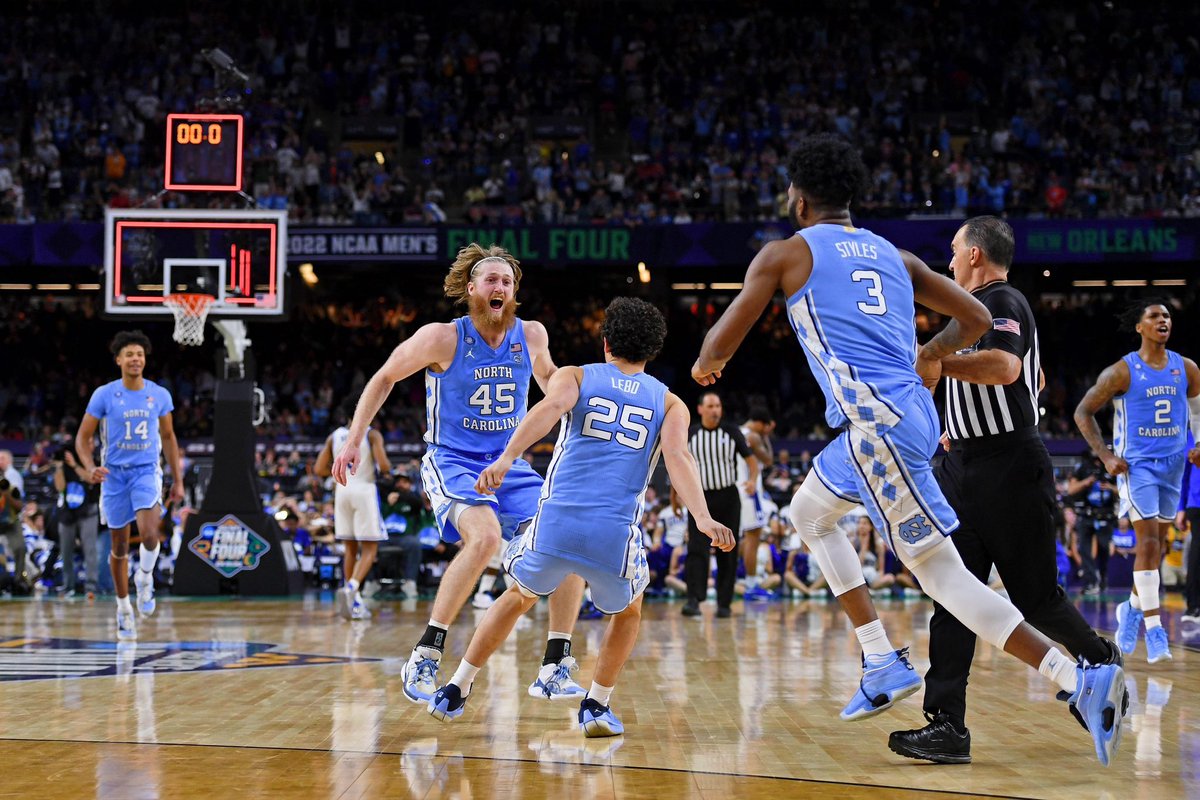 (NCAAM) NCAA Tournament records since the 2003-04 season 
(Top 40)

1. North Carolina 50-14
2. Kansas 46-17
3. Duke 42-16
4. Kentucky 38-15
5. Mich St 36-19
5. Gonzag 36-19
7. Villanova 34-14
8. UConn 33-8
9. Florida 32-11
10. UCLA 30-14
11. Wisconsin 28-17
12. Louisville 27-12…