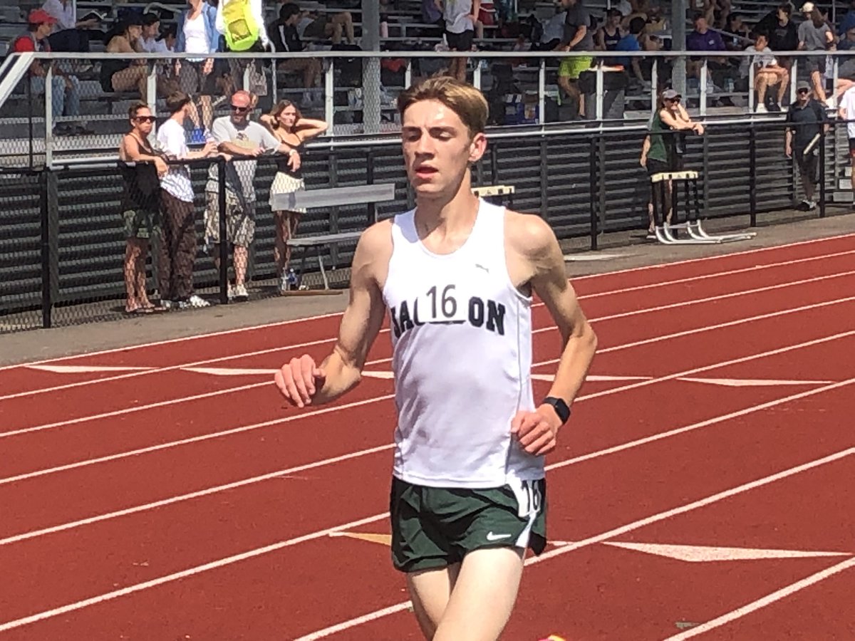 TWolvesJHS's tweet image. Jackson’s Two Milers (3200m) runners Ethan Holmes and Noah Friedrich competed strong at the Wes-King Bi-District Meet in Renton on Saturday. 🏃🏻‍♂️💚🖤🏃🏻‍♂️