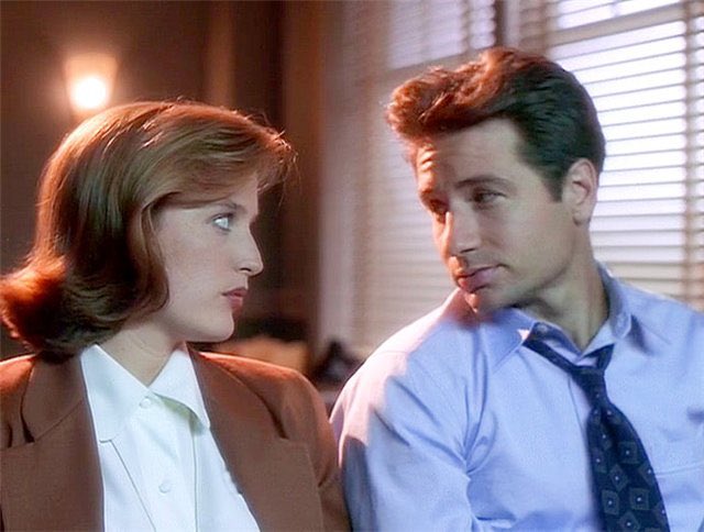 spookilymulder's tweet photo. can’t believe i started the x-files expecting a fun little anthology horror show and ended up a completely insane feral maniac who screams and chokes on air when i see two grown people look each other in the eyes https://t.co/0KWLwc7SQ0