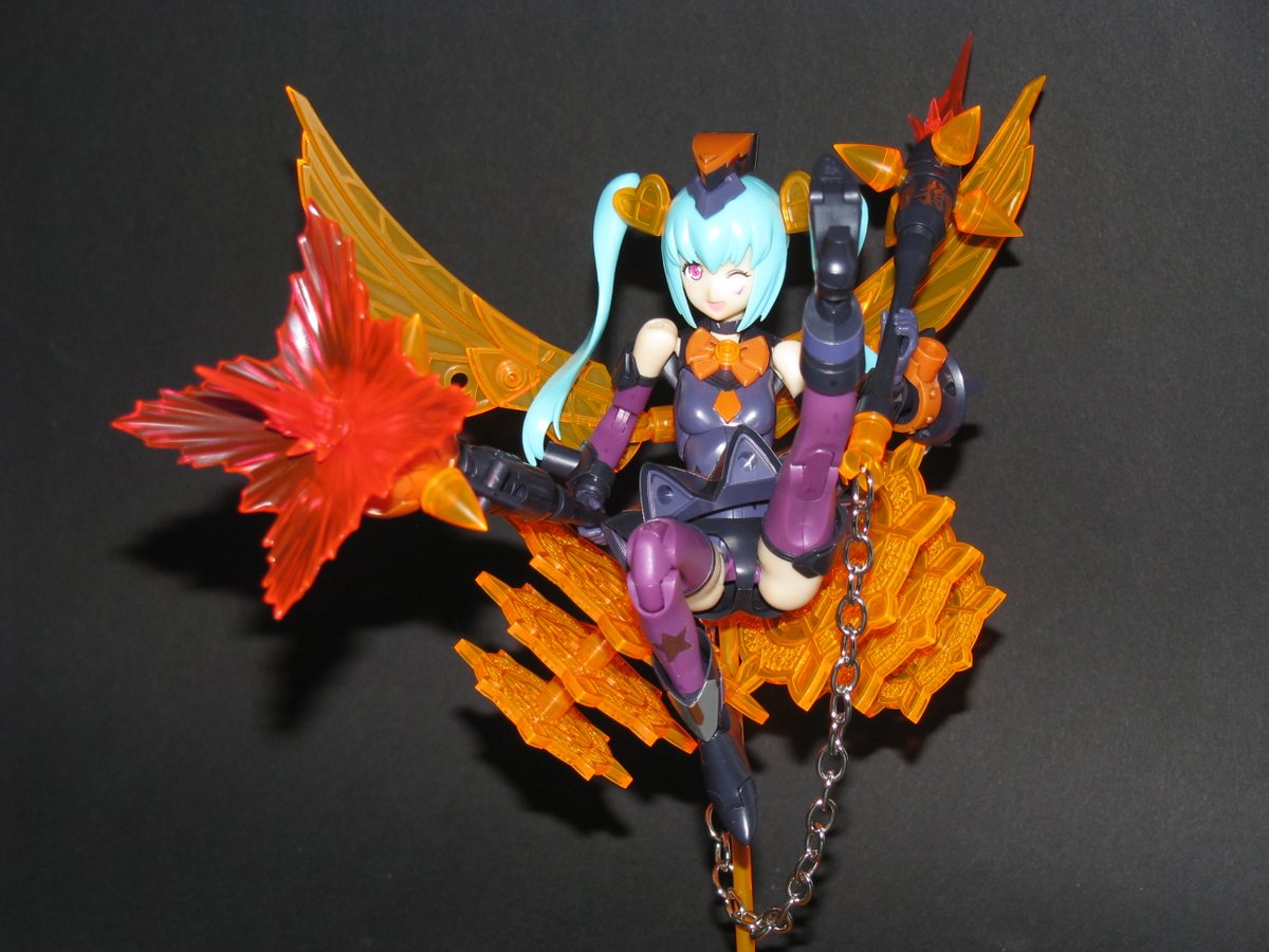LittleMecha's tweet photo. Megami Device - Chaos & Pretty Magical Girl Darkness
#megamidevice #kotobukiya #plamo #magicalgirl #コトブキヤ #壽屋 #メガミデバイス #polishbuilder #plamo #plastickit #plasticmodel #plasticmodelkit #plasticmodelkits #modelkit #plamocommunity #plamobuilder https://t.co/c4SgFN1XoA