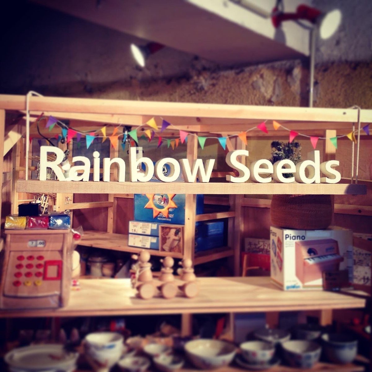 🌈おはようございます🤗
ご心配をお掛けしておりましたが、徐々に色んな事が動き出しました❤️

来週、新しい場所にて営業を開始する予定でしたが、準備が遅れていまして、6月上旬になりそうです。以前の場所から徒歩1分、スペースも広く、どんな店になるか楽しみです🌈

#谷根もりばぁ