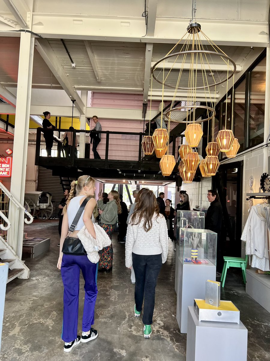 Making Public space <a href="/werkwarenhuis/">WERKWARENHUIS</a>  #cinemachine #multidisiplinair