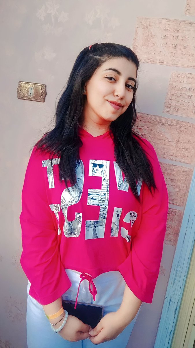 MartinaAtifSam1's tweet photo. حبوها معايا❤️❤️❤️❤️🥺 https://t.co/Ckyq0iKmKA