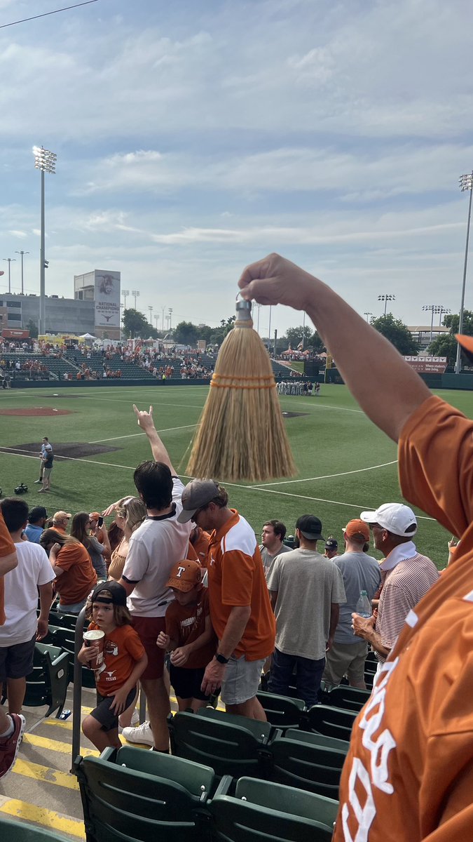 #TexasFight