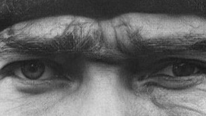 Bir başkasına köle olduğunuz için yakınmadan önce, satılığa çıkmış bir köle olmadığınızdan emin olun.
James Allen