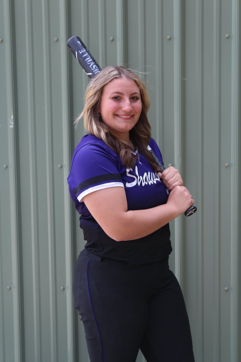 ShawTechSB's tweet photo. @ShawTechSB senior night is this Thursday @shawtech_sports let's celebrate these 3 for thier dedication to the program over the past 4 years. https://t.co/SJchI3mU3Q