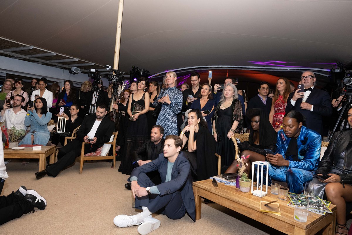 goldenglobes's tweet photo. Cannes: Breakthrough Artists Fêted at Variety Golden Globes Awards Party: https://t.co/P6imZ6uNwK https://t.co/KGSriwFF0V