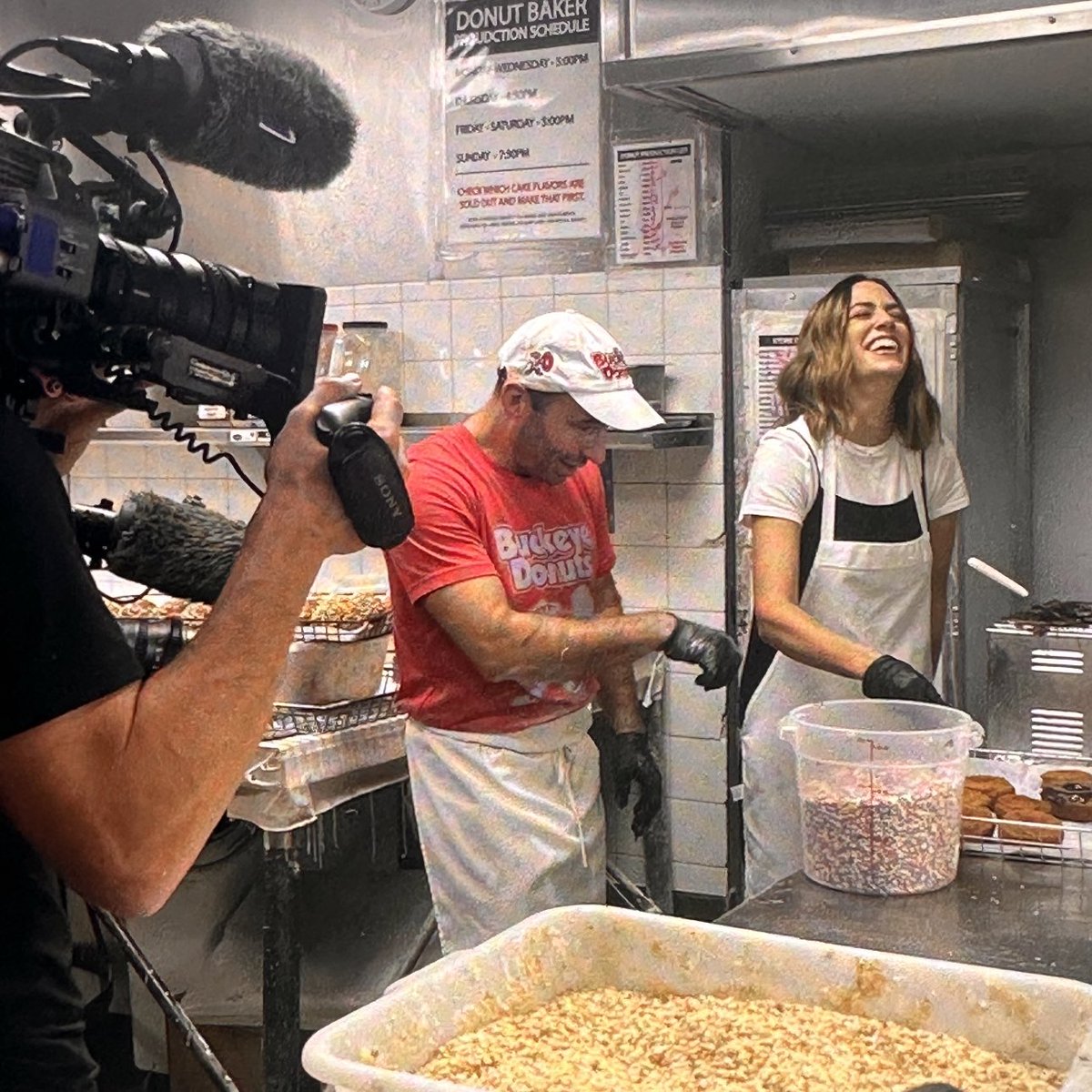 Buckeye Donuts tweet media