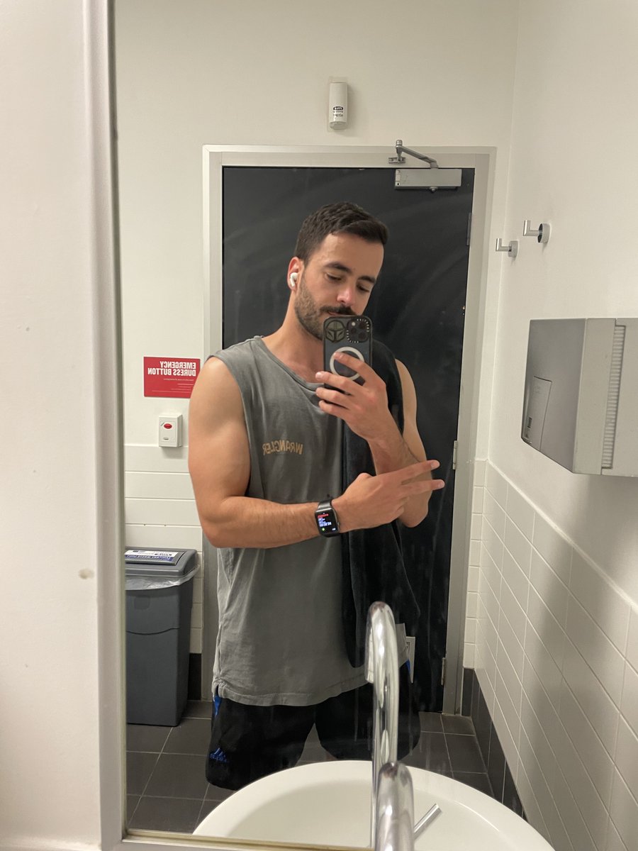 the maltese stallion on Twitter "🍑🍑🍑"