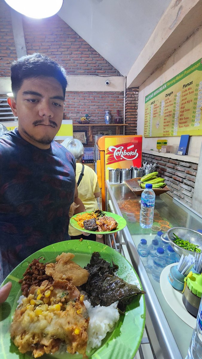 Sarapan di flamboyan kangeeeen bgt, jaman kuliah selalu kesini tiap makan siang sama sahur🫠