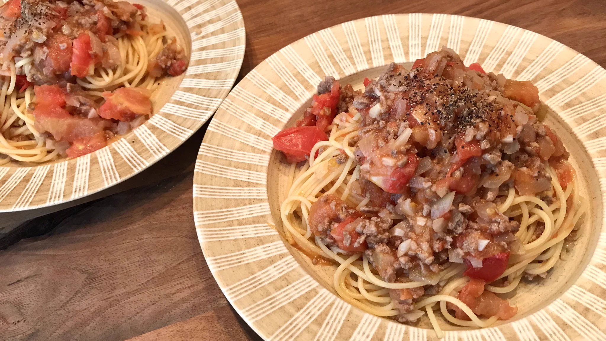 「一番好きなパスタになった」の声続出！フレッシュなトマトとにんにくが主役の絶品パスタ♪