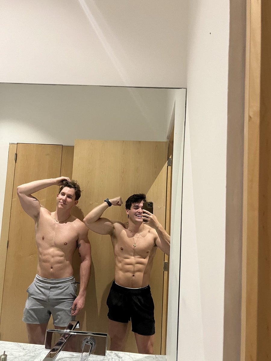 Jhons Sosa on Twitter: "Sin filtro. 💪🏻 http://sosajhons.com.mx"