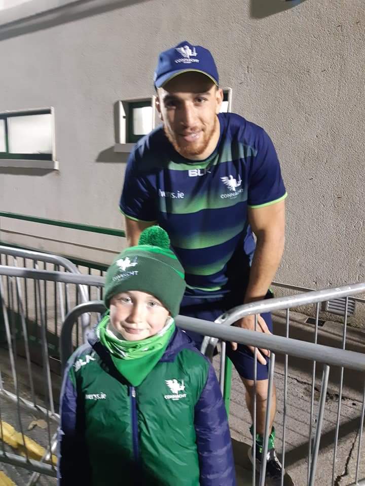 @RonanOGara10 Congrats @RonanOGara10 @Ultan_Dillane @DonnachaRyan 
From your Connacht Supporters...