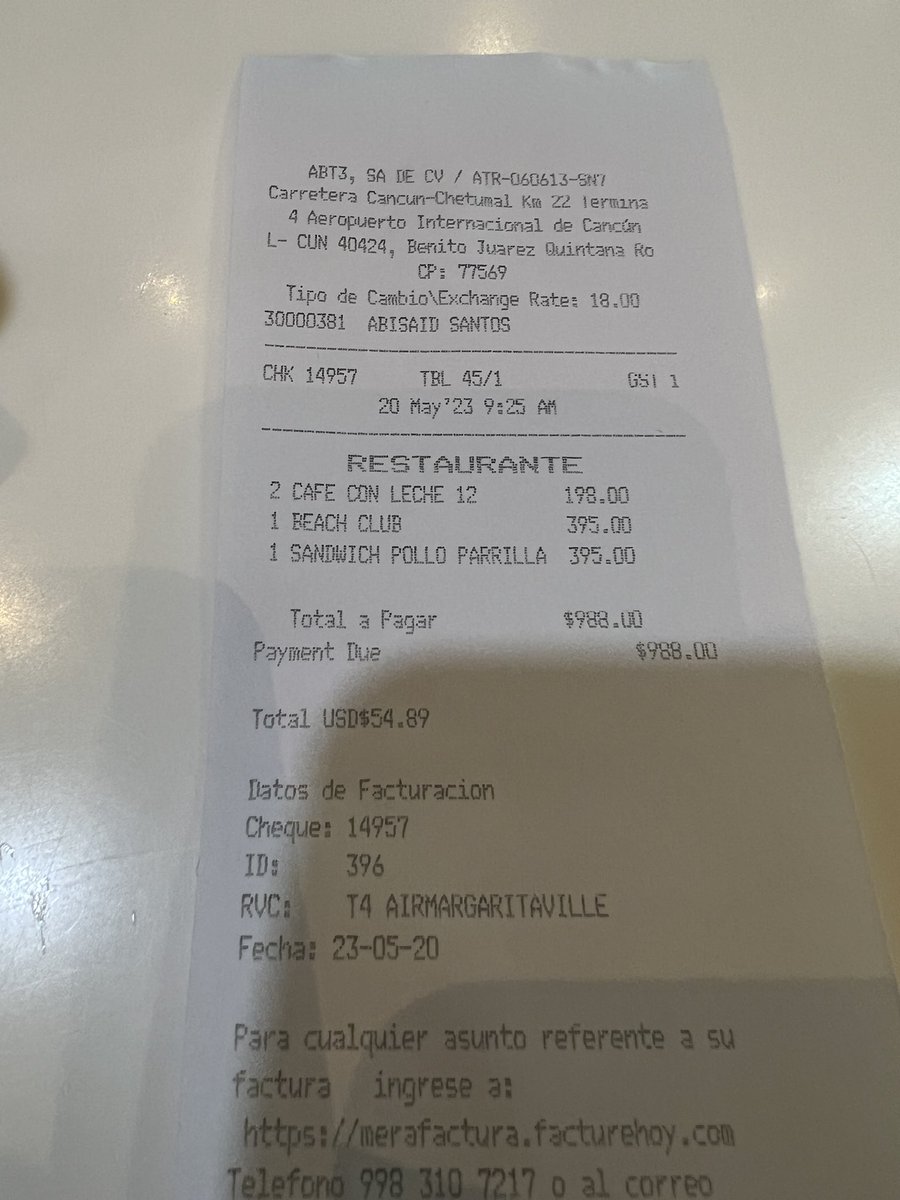 là <a href="/gerrypizza/">Gerrypizza</a> tes pépéronis vont tomber à terre!!
As-tu vu le prix de 2 sandwichs et 2 cafés dans un aéroport AUTRE qu’au Quebec!?!? Est-ce que c’est le gouv Qc qui gère aussi l’aeropuerto de Mexico?!😂🤡