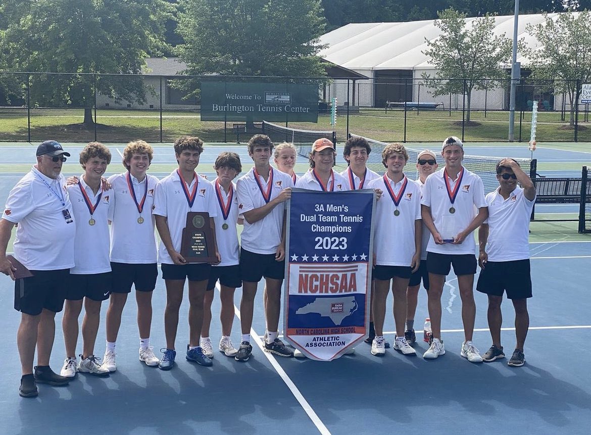 Huge congratulations to the incredible athletes of Hickory High Tennis for dominating the State Championships! 🎾🏆 Your dedication, skill, and teamwork were truly outstanding. Way to make your school proud! 👏👏 #HickoryHigh #StateChamps