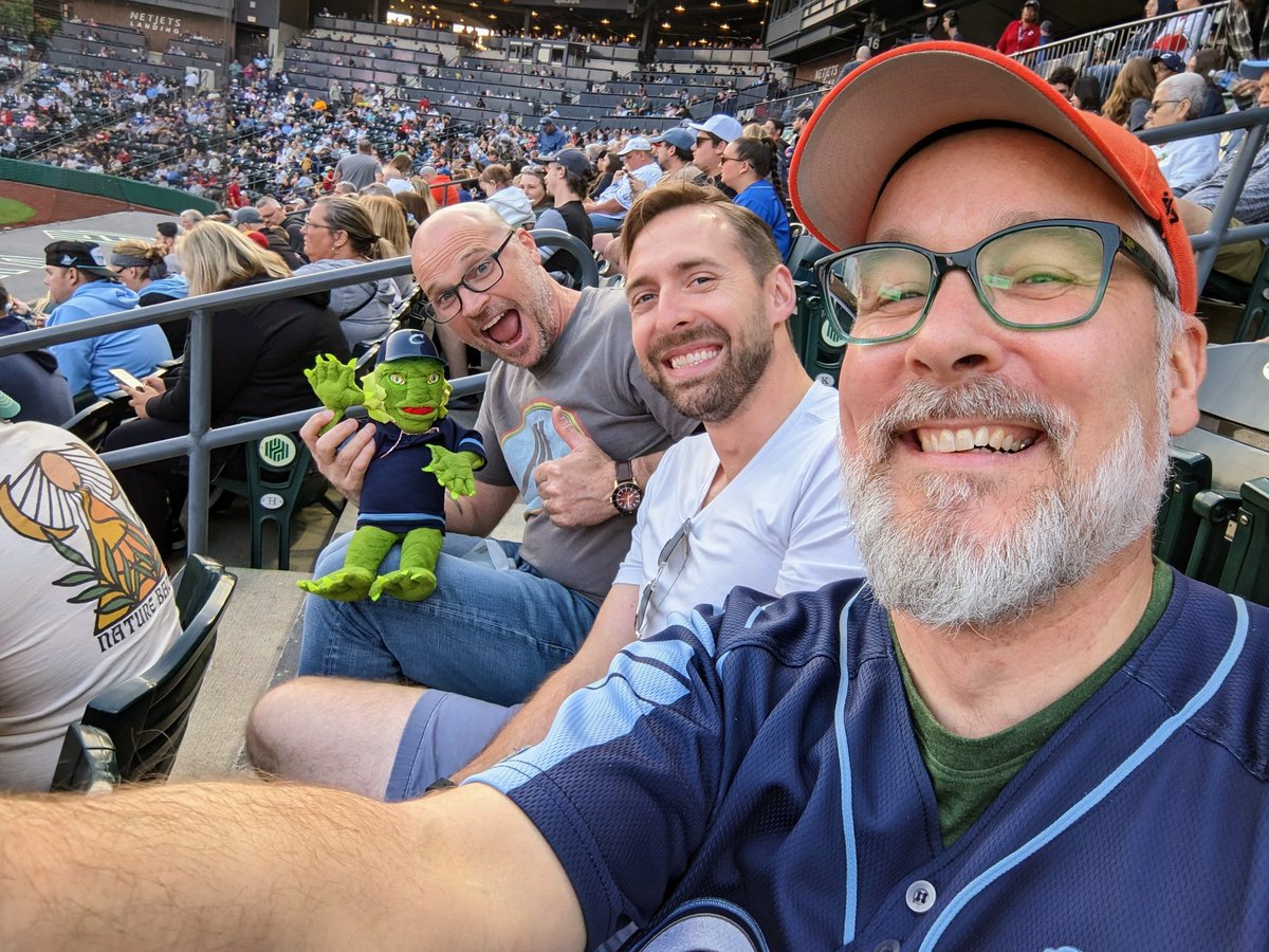 Clippers v Saints, May 20, 2023. Teacher gentlebros at Huntington Park! 

#ThisShipRocks⚓ #Cbus #ColumbusClippers #ClipShow #MinorLeagueBaseball #Baseball #BleacherCreature614