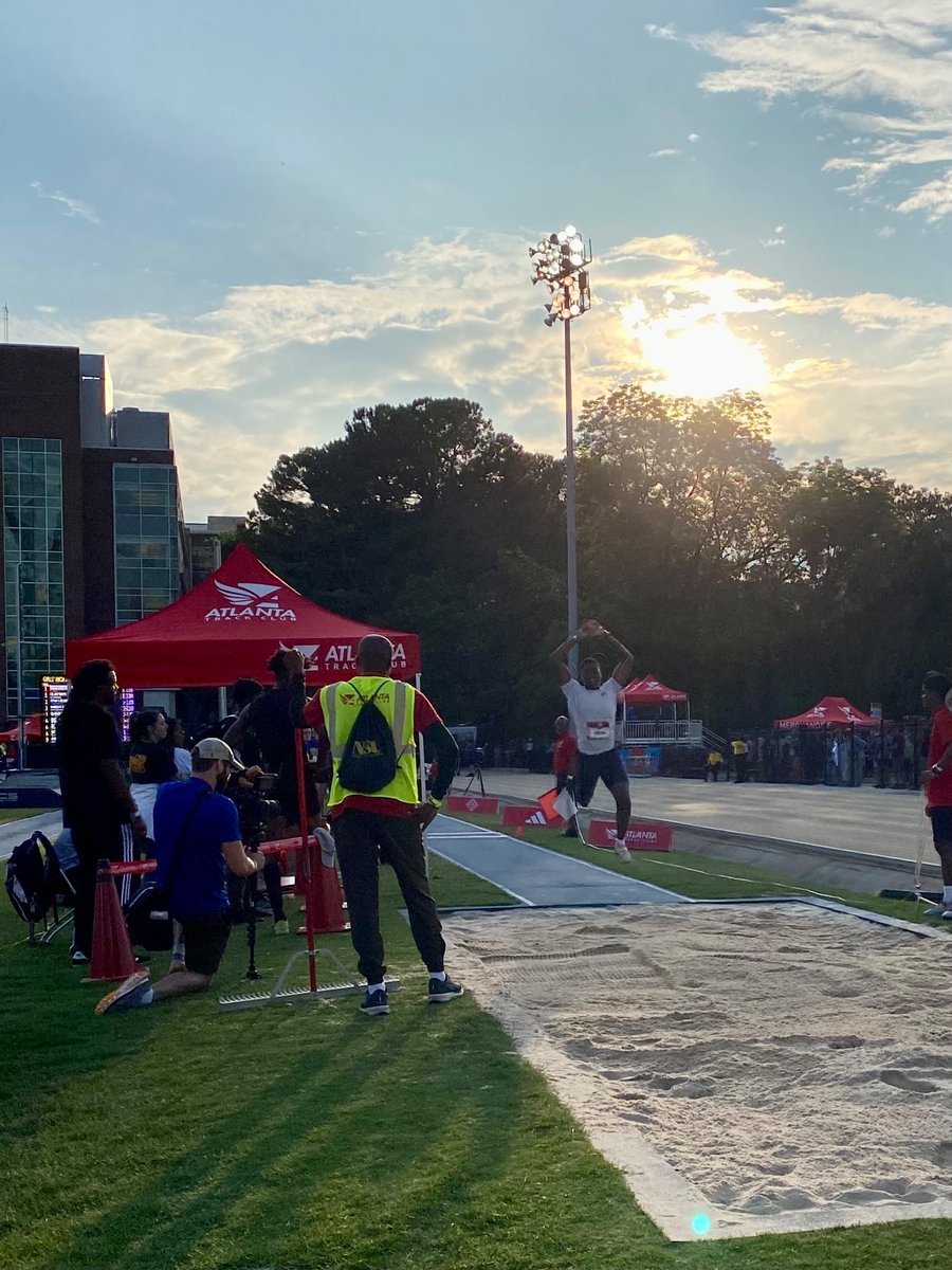 Roswell Track & Field tweet media