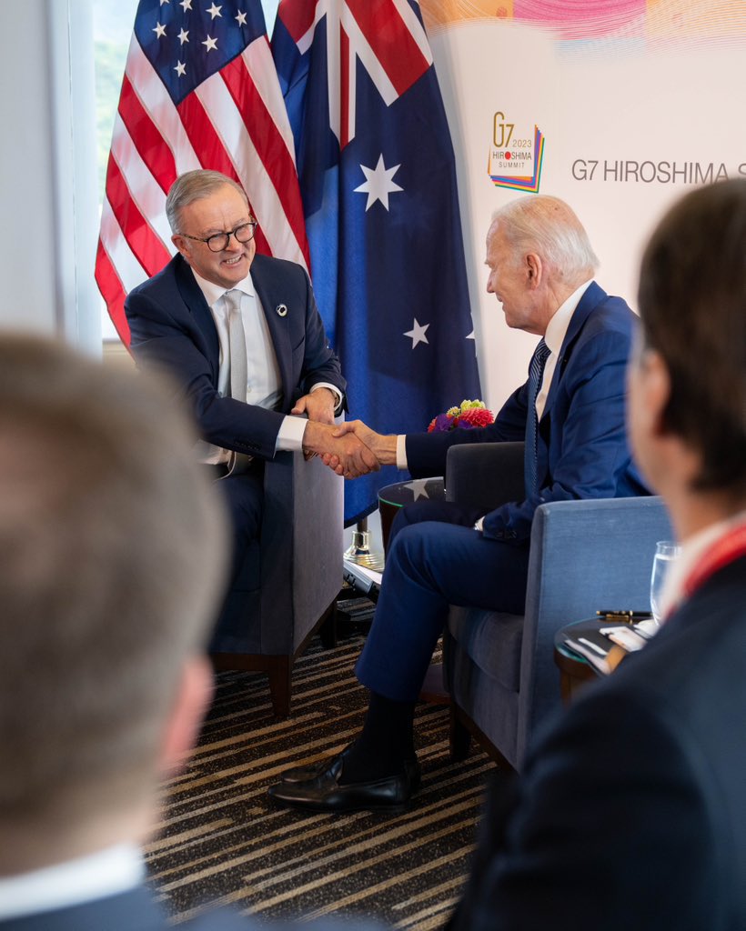 Australia will be added as a domestic source in the US defence industrial base, opening up major opportunities to manufacture critical military equipment and much more. 🇦🇺🇺🇸

See the joint statement whitehouse.gov/briefing-room/…