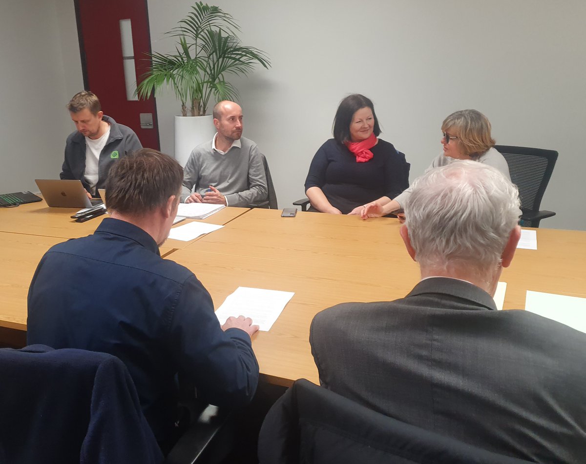 PL in Auckland tweet media