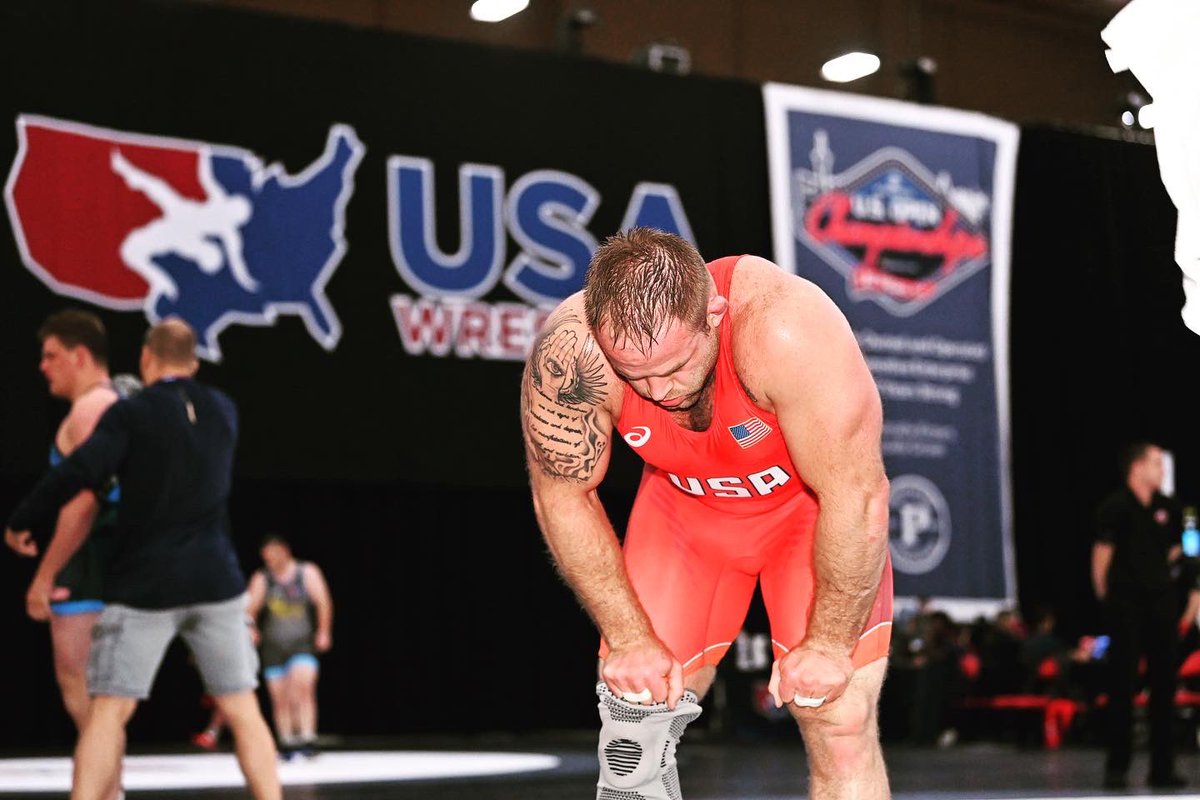 VTechWC's tweet photo. 𝗞𝗼𝗽𝗼𝗽𝗵𝗼𝗯𝗶𝗮 - the irrational fear of fatigue

The word isn't in @T_wiggity_walz dictionary 👊 Ty takes the mat tomorrow in Colorado for the @usawrestling WTT for a chance to wrestle at Final X.

Live on @flowrestling with action starting Noon EST.
#SERTC #Hokies 🦃 https://t.co/9TNx7dD9JW