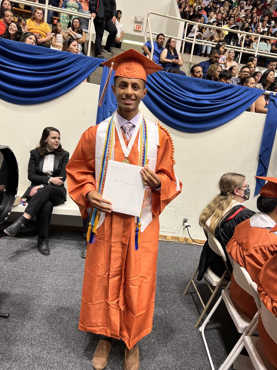 dallasschools's tweet photo. W.T. White High School Class of 2023 Stats: 
📝Submitted over 1600 college applications.
💰Awarded 5 million in scholarships.

Congratulations! #DallasISDGrad23 https://t.co/K9UCFy0Jwb