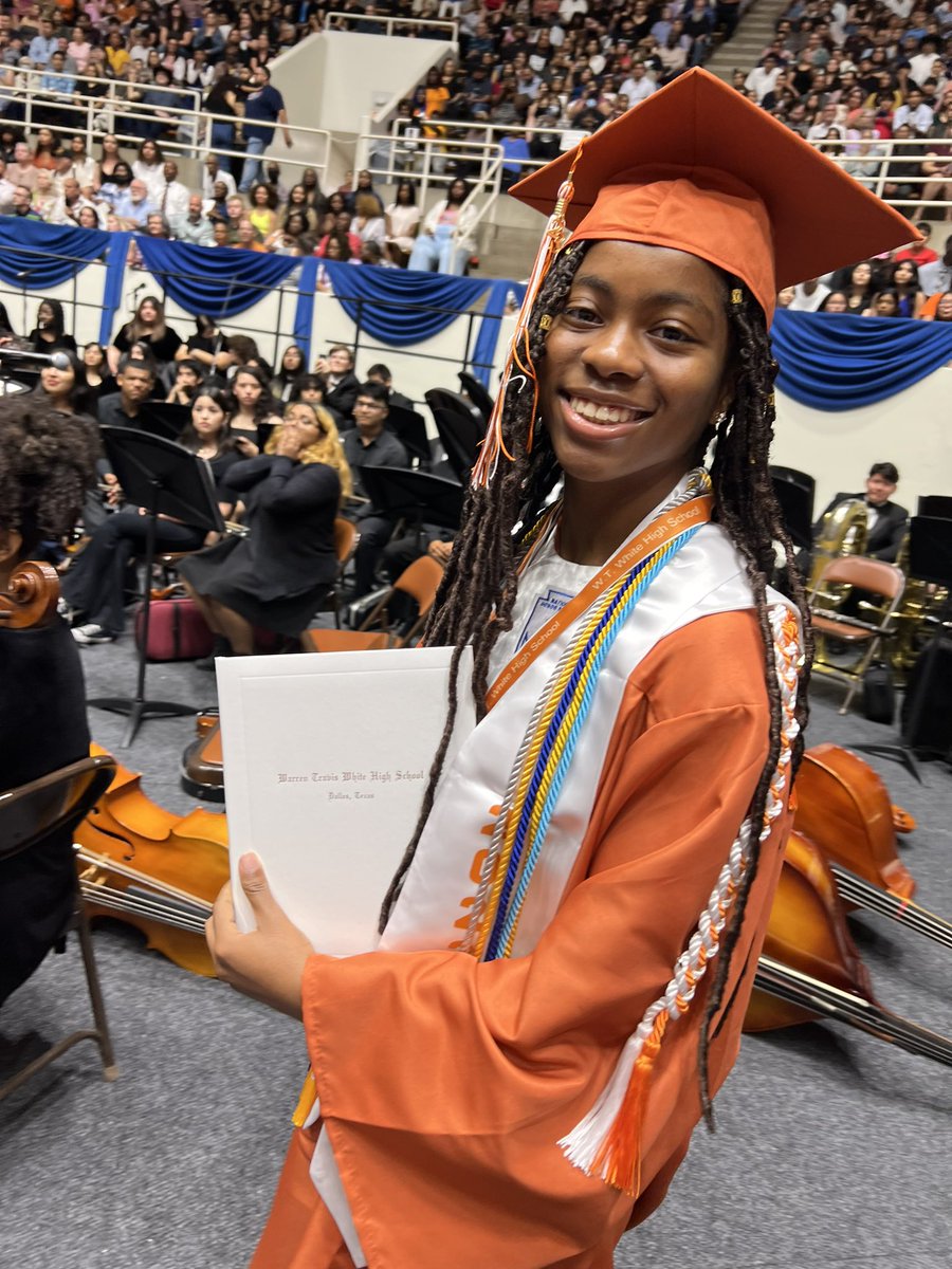 dallasschools's tweet photo. W.T. White High School Class of 2023 Stats: 
📝Submitted over 1600 college applications.
💰Awarded 5 million in scholarships.

Congratulations! #DallasISDGrad23 https://t.co/K9UCFy0Jwb