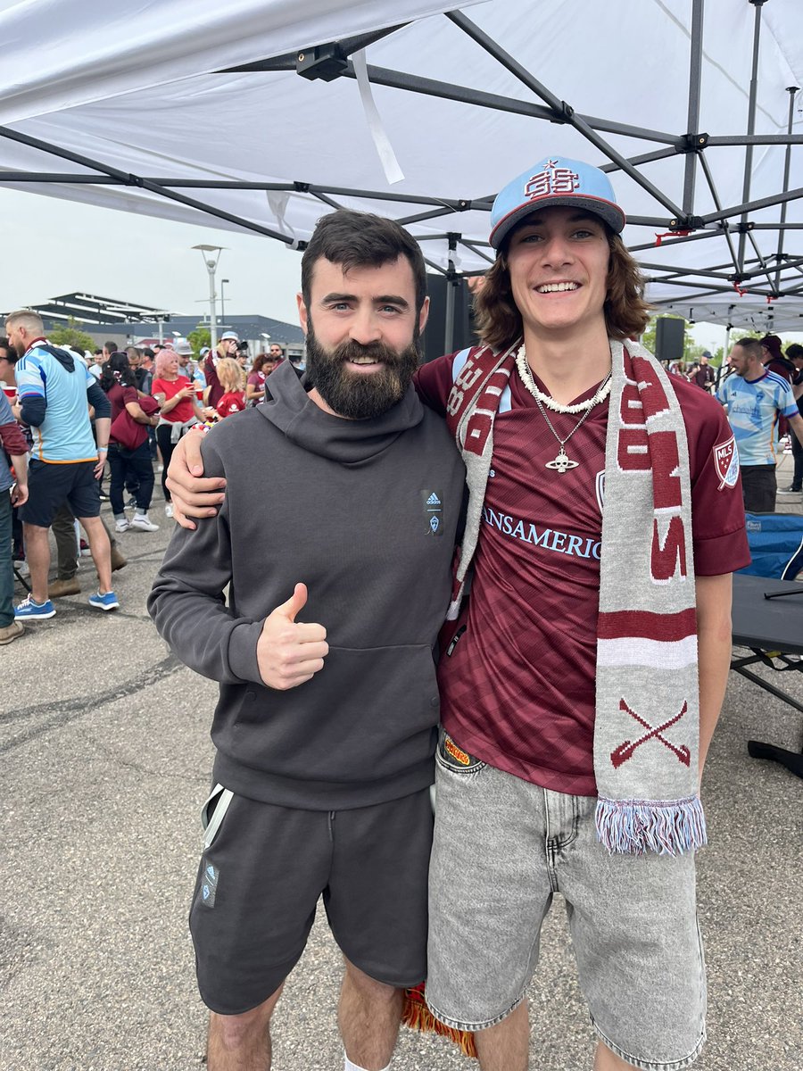 kerrylb1968's tweet photo. O Captain My Captain! @jacko_8 @C38sg #5years #heherehethereheseveryfuckingwhere https://t.co/fe5Nbg71JO