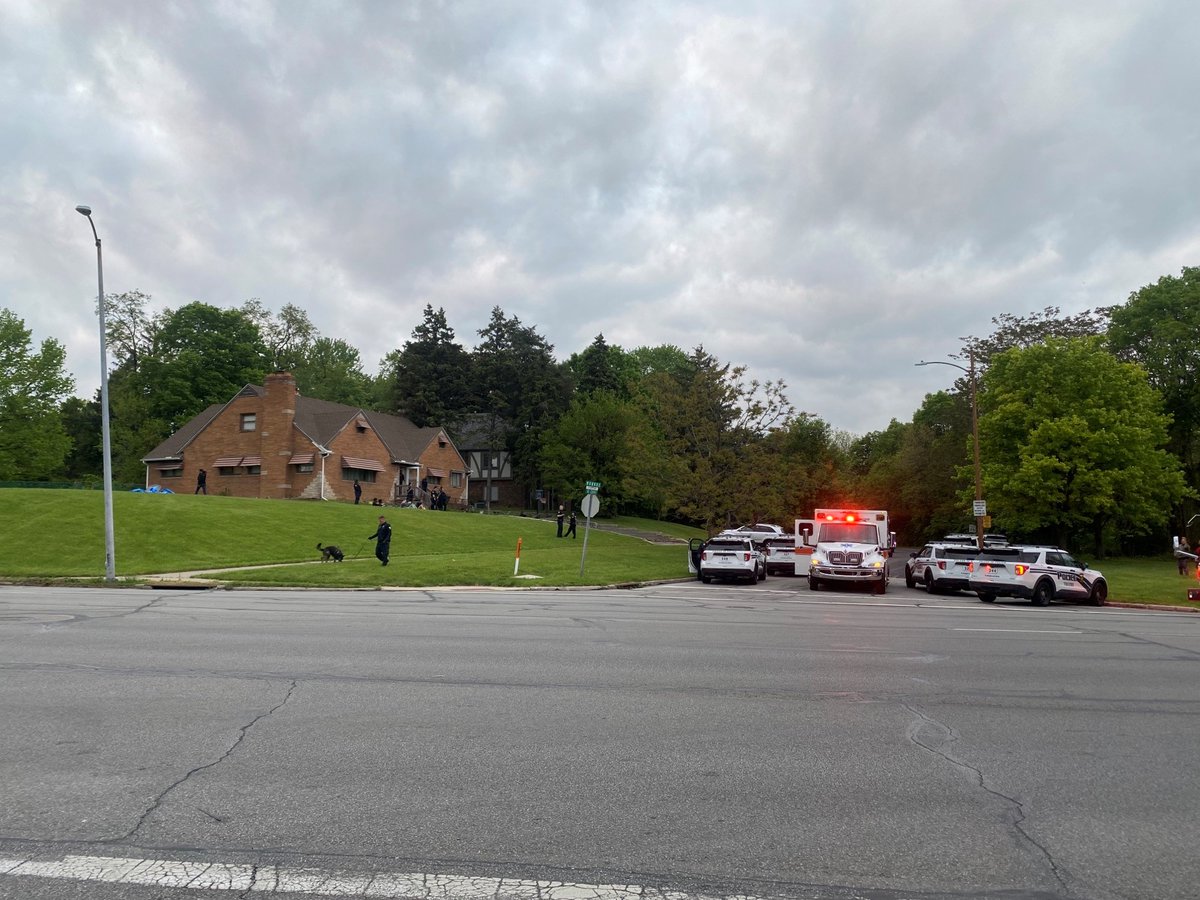 13abc's tweet photo. Happening now: There's a large police presence at a home on the corner of North Cove Boulevard and Monroe Street in Toledo. We're at the scene working to get more information. https://t.co/lLdgdyZ1KX