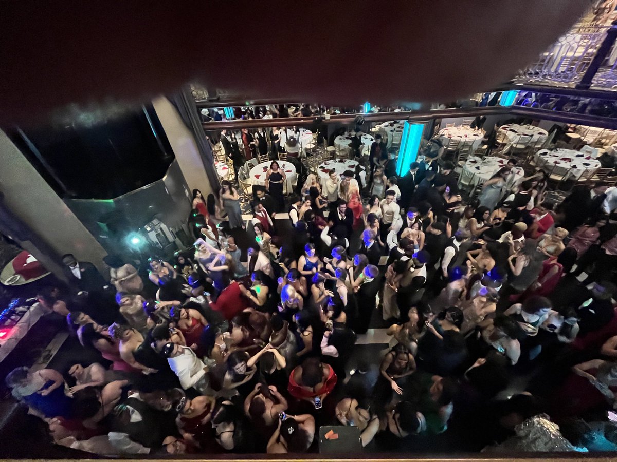 LHS Prom underway cruising the Hudson.  Go CANES!!!