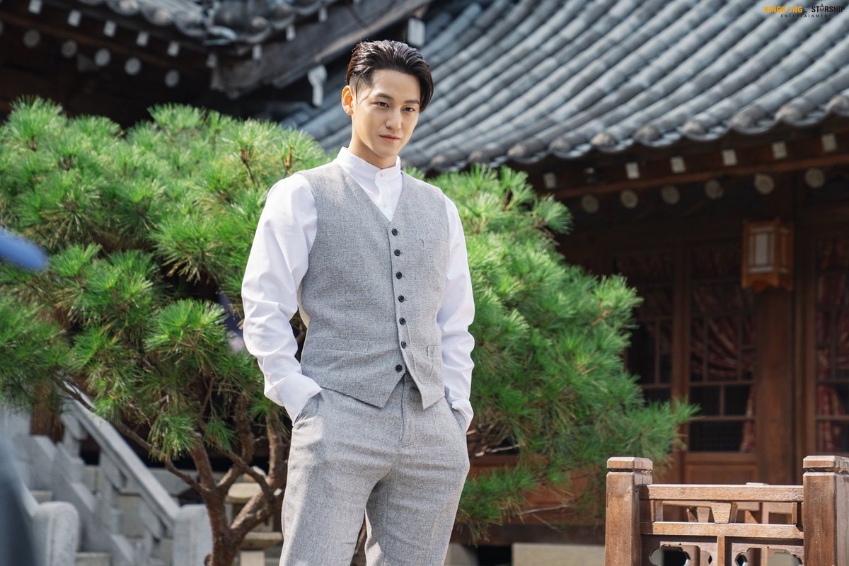 [230520] NAVER | kkbyss post update with pictures of Kim Bum  
 ︎︎︎︎︎︎
 ︎︎︎︎︎︎
#TaleOfTheNineTailed1938 #김범